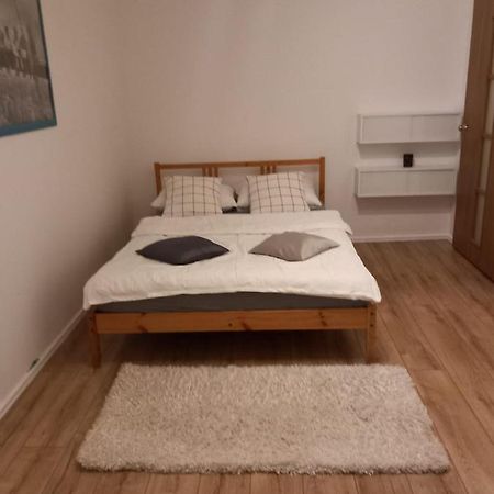Warta Piastowskie Apartament Poznań Eksteriør billede
