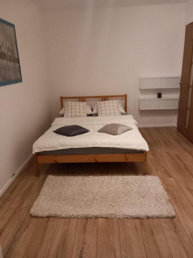 Warta Piastowskie Apartament Poznań Eksteriør billede